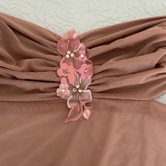 Ema Savahl Tieback Crop Top Nude/Pink - Picture 2 of 4